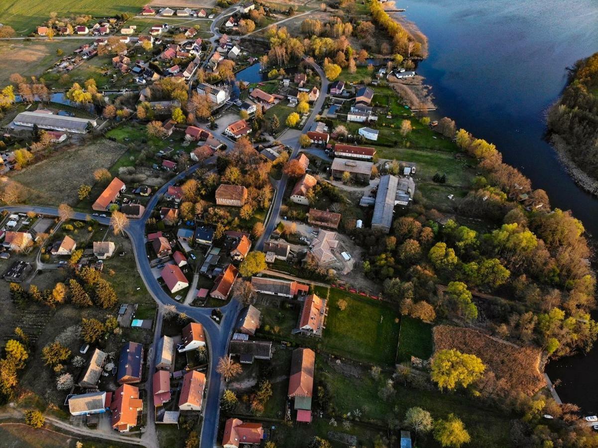 베센베르크 Ferienhaus Mit 2 Fewo In Mecklenburg 아파트 외부 사진